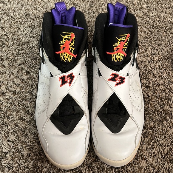 Air Jordan retro 8s - Picture 3 of 4